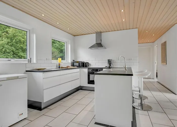 Lindholmvej Ry Ix * Ry